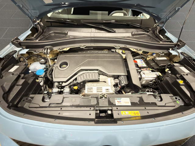 Citroen C3 AIRCROSS MAX HYBRID 145 Automatic E6 - автомобили, коли, обяви за нови и употребявани 13