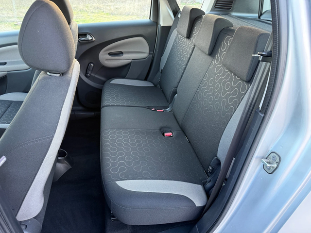 Citroen C3 Picasso 1.6 HDI / PARKTRONIC / AVTOPILOT / FULL SERVICE - автомобили, коли, обяви за нови и употребявани 11