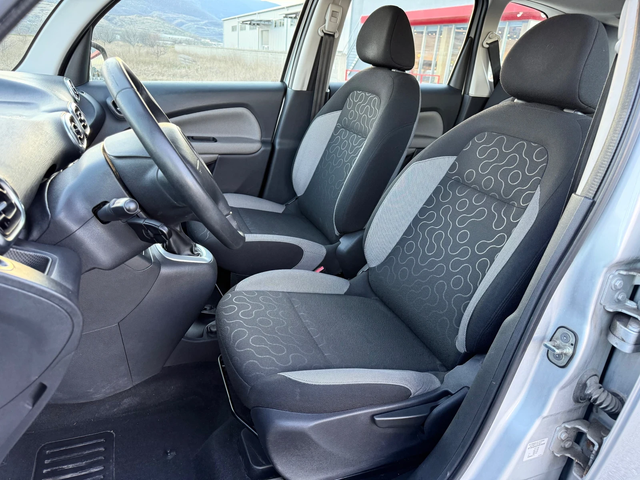 Citroen C3 Picasso 1.6 HDI / PARKTRONIC / AVTOPILOT / FULL SERVICE - автомобили, коли, обяви за нови и употребявани 9