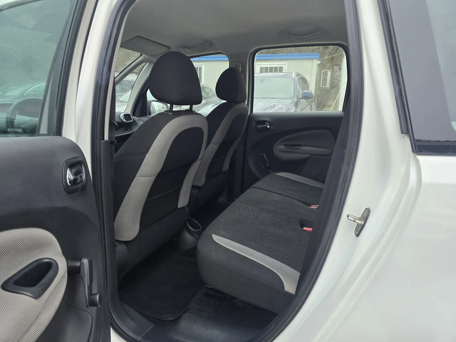 Citroen C3 Picasso 1.4i 95к.с - автомобили, коли, обяви за нови и употребявани 10