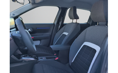 Citroen C3 PLUS HYBRID 110 Automatic E6 - автомобили, коли, обяви за нови и употребявани 8