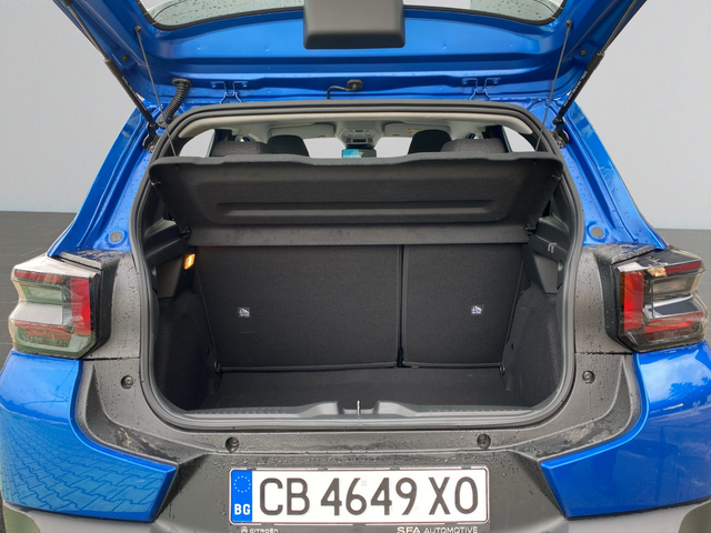 Citroen C3 PLUS HYBRID 110 Automatic E6 - автомобили, коли, обяви за нови и употребявани 12