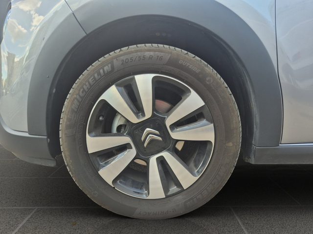 Citroen C3 SHINE - автомобили, коли, обяви за нови и употребявани 16