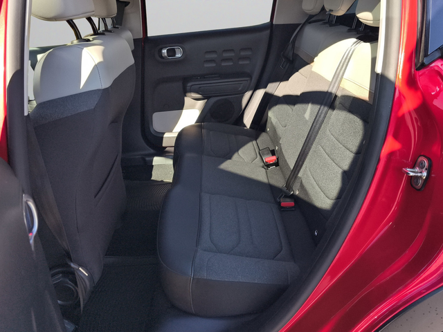 Citroen C3  SHINE PureTech 110 S&S BVM6 E6.4 - автомобили, коли, обяви за нови и употребявани 11