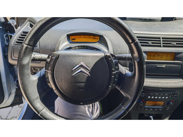 Citroen C4, 2006 г., 160000 км, 139 к.с. - автомобили, коли, обяви за нови и употребявани 13