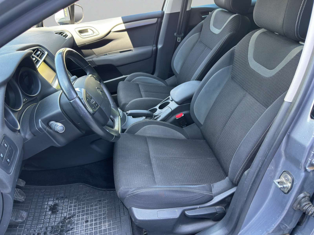 Citroen C4 - автомобили, коли, обяви за нови и употребявани 10