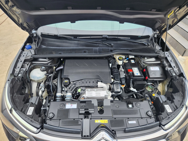 Citroen C4 NEW CAR 2024г ГАРАНЦИЯ PureTech-EAT8-ГЕРМАНИЯ - автомобили, коли, обяви за нови и употребявани 14