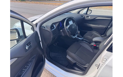 Citroen C4 1.6HDI 120кс* Автомат* NAVI* ПЕРФЕКТЕН - автомобили, коли, обяви за нови и употребявани 8