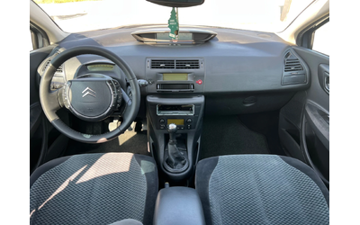 Citroen C4 1.6i - автомобили, коли, обяви за нови и употребявани 9