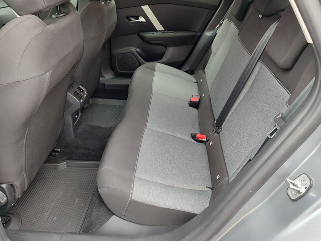 Citroen C4 4-вр. Хечбек 101к.с. Бензин - автомобили, коли, обяви за нови и употребявани 11
