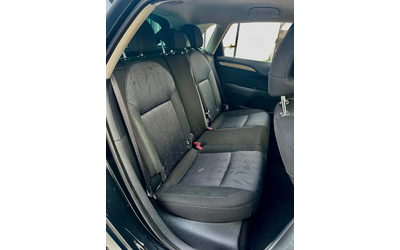 Citroen C4 1.6D* AUTOMAT - автомобили, коли, обяви за нови и употребявани 9