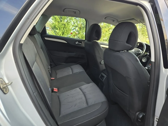 Citroen C4 1.6i-120кс= АВТОПИЛОТ= ПАРКТРОНИК= СЕРВ.ИСТОРИЯ - автомобили, коли, обяви за нови и употребявани 13