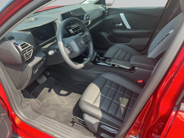 Citroen C4 - автомобили, коли, обяви за нови и употребявани 9