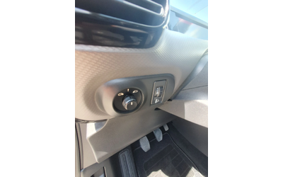 Citroen C4 Cactus - автомобили, коли, обяви за нови и употребявани 11