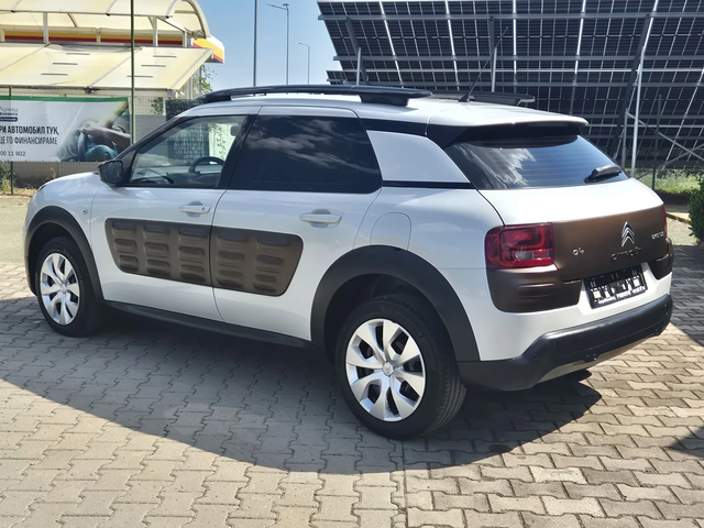 Citroen C4 Cactus 1.6HDI 99 к.с. - автомобили, коли, обяви за нови и употребявани 9