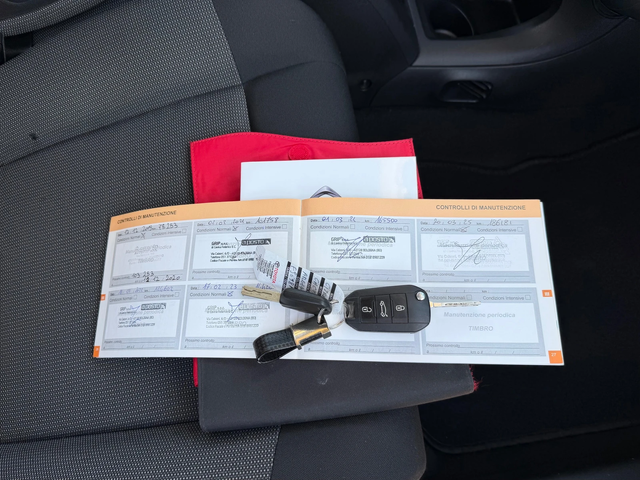 Citroen C4 Cactus 1.6 HDI - автомобили, коли, обяви за нови и употребявани 15