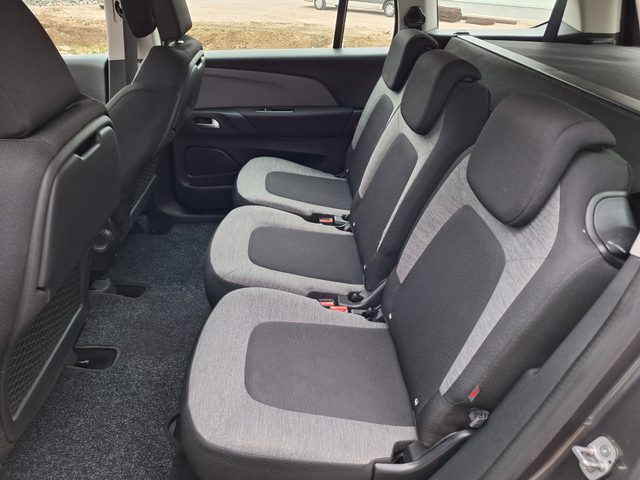 Citroen C4 Дизел Автоматик - автомобили, коли, обяви за нови и употребявани 11