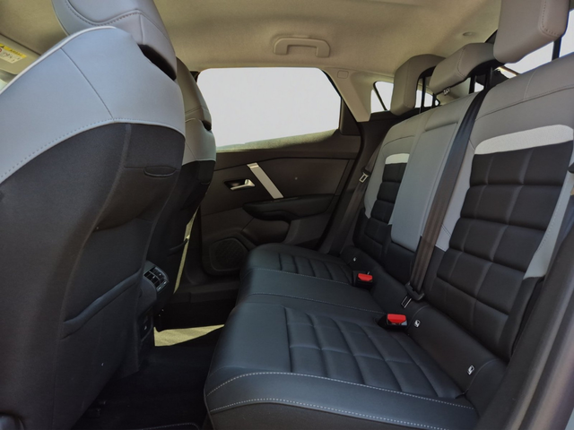 Citroen C4 MAX - автомобили, коли, обяви за нови и употребявани 13