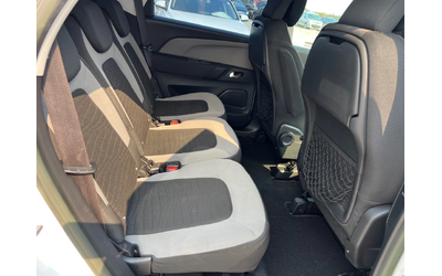 Citroen C4 Picasso 1.6 HDI - автомобили, коли, обяви за нови и употребявани 12