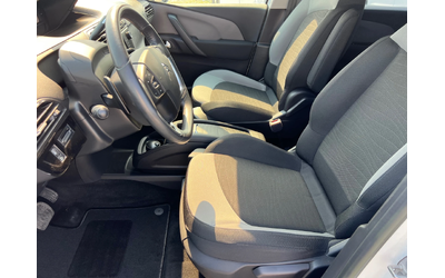 Citroen C4 Picasso 1.6 HDI - автомобили, коли, обяви за нови и употребявани 8