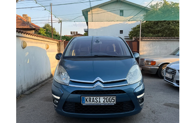 citroen-c4-picasso - 1