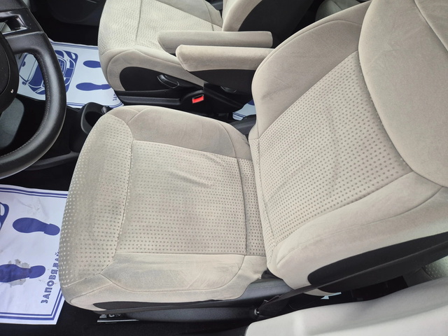 Citroen C4 Picasso 2.0i GAS, 140k.s. - автомобили, коли, обяви за нови и употребявани 9