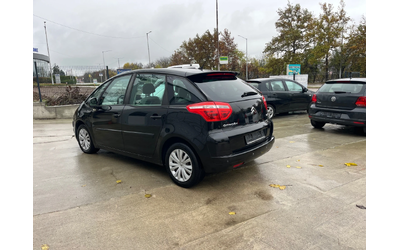 citroen-c4-picasso - 4