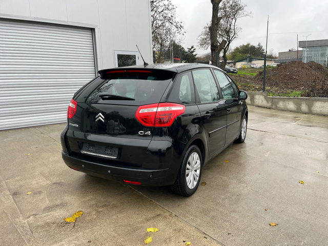 Citroen C4 Picasso 1.8 - автомобили, коли, обяви за нови и употребявани 6