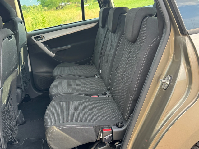 Citroen C4 Picasso 1.6HDI/110кс - автомобили, коли, обяви за нови и употребявани 11