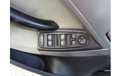 Citroen C4 Picasso 1, 6HDI-ЛИЗИНГ - автомобили, коли, обяви за нови и употребявани 11