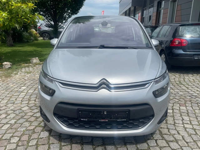 Citroen C4 Picasso 1.6 hdi Executive - автомобили, коли, обяви за нови и употребявани 1