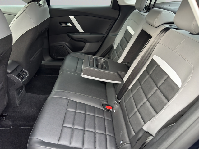 Citroen C4X MAX - автомобили, коли, обяви за нови и употребявани 4