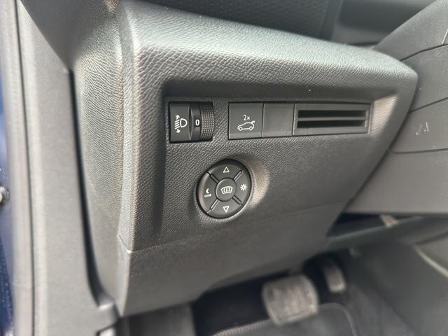 Citroen C4X MAX - автомобили, коли, обяви за нови и употребявани 5