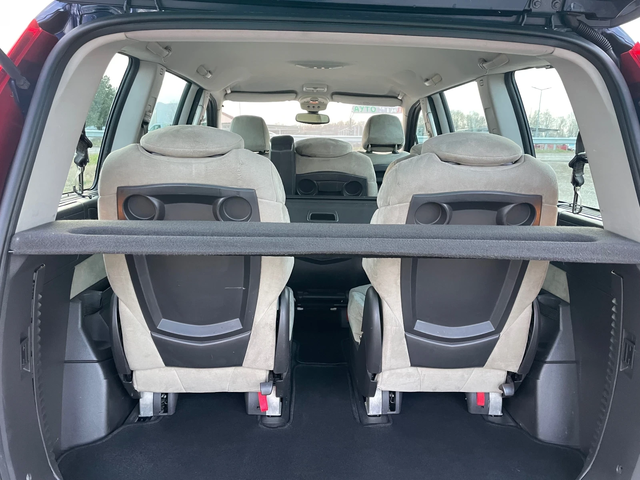 Citroen C8 2.2HDI-7mesta-ITALIA - автомобили, коли, обяви за нови и употребявани 9