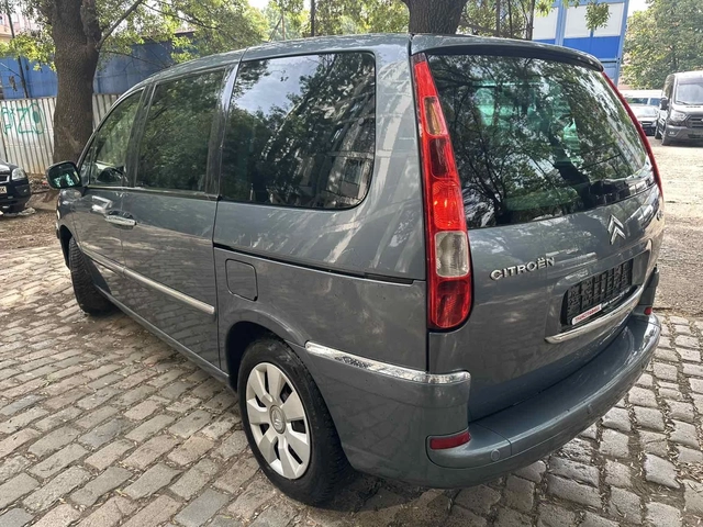 Citroen C8 2, 0 - автомобили, коли, обяви за нови и употребявани 2
