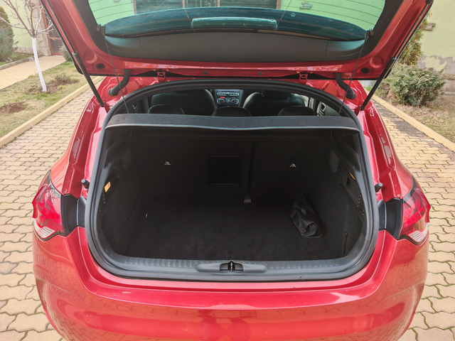 Citroen DS 1.6 HDI - автомобили, коли, обяви за нови и употребявани 15