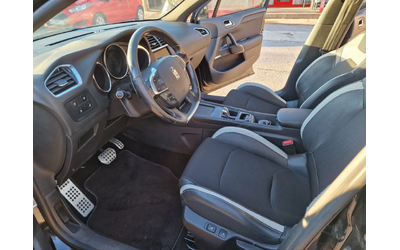 Citroen DS4 1.6 BENZ - автомобили, коли, обяви за нови и употребявани 11