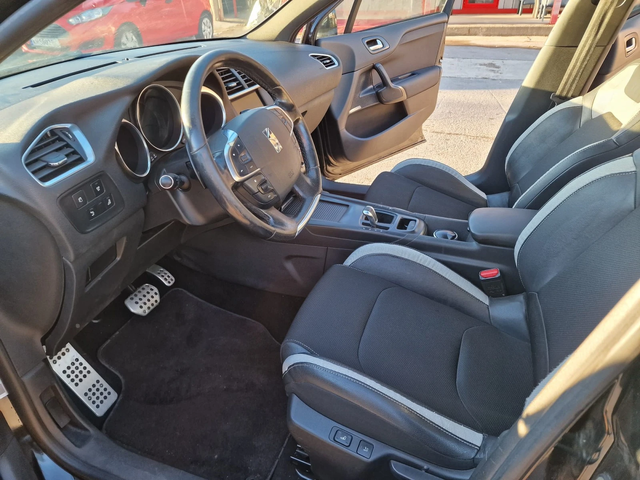 Citroen DS4 1.6 BENZ - автомобили, коли, обяви за нови и употребявани 11