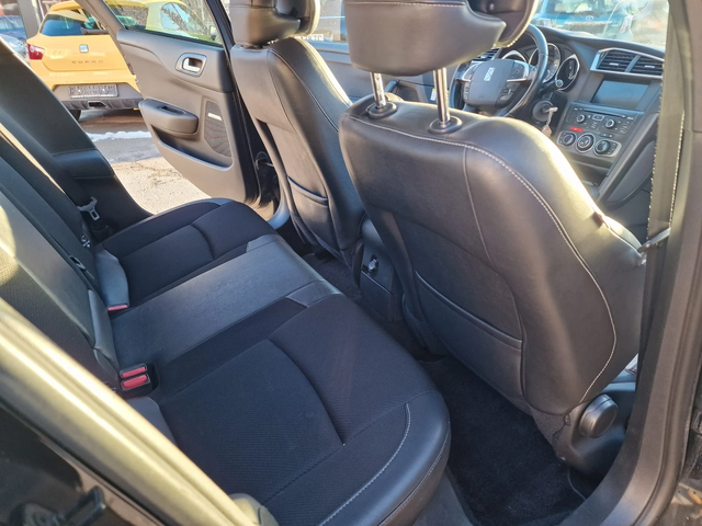 Citroen DS4 1.6 BENZ - автомобили, коли, обяви за нови и употребявани 12