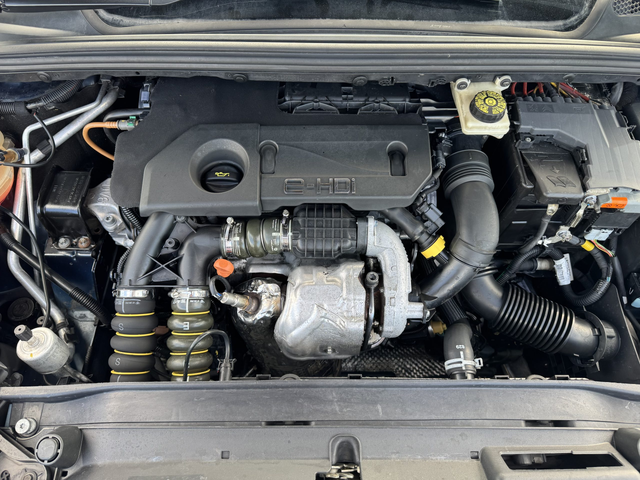 Citroen DS4 E-HDI - автомобили, коли, обяви за нови и употребявани 14