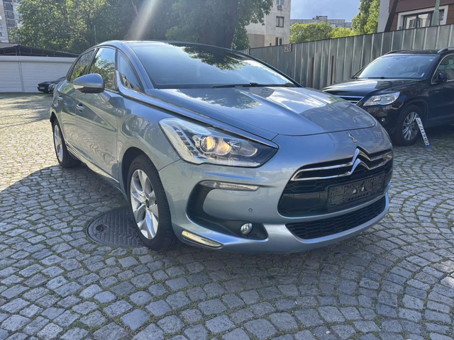 Citroen DS5 Automat 1.6hdi - автомобили, коли, обяви за нови и употребявани 2