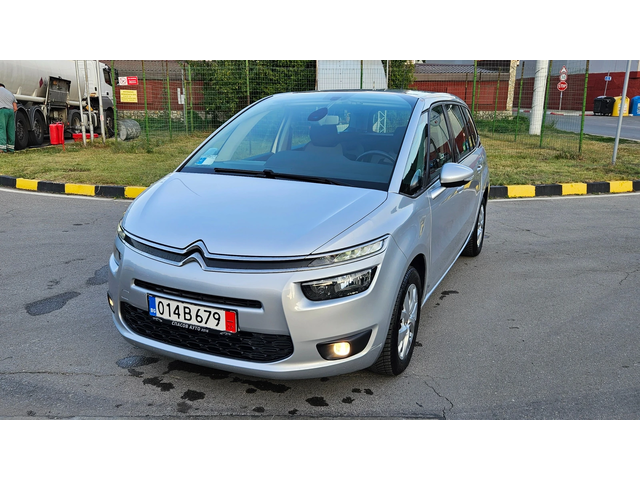 Citroen Grand C4 Picasso 1.6 Hdi NAVIG/KLIMATRON/6skorost/7mesta - автомобили, коли, обяви за нови и употребявани 0