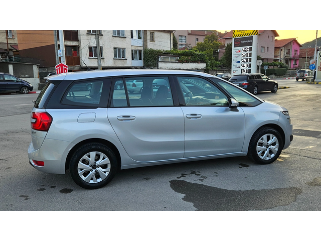 Citroen Grand C4 Picasso 1.6 Hdi NAVIG/KLIMATRON/6skorost/7mesta - автомобили, коли, обяви за нови и употребявани 5