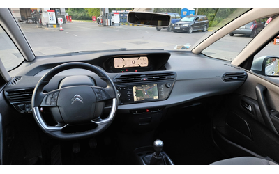 Citroen Grand C4 Picasso 1.6 Hdi NAVIG/KLIMATRON/6skorost/7mesta - автомобили, коли, обяви за нови и употребявани 7