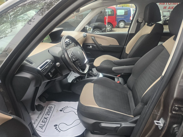 Citroen Grand C4 Picasso - автомобили, коли, обяви за нови и употребявани 4