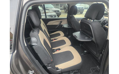 Citroen Grand C4 Picasso - автомобили, коли, обяви за нови и употребявани 7