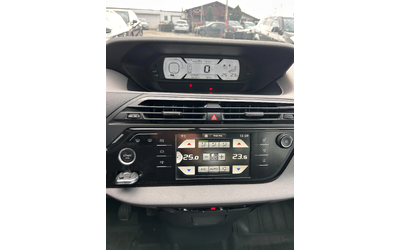 Citroen Grand C4 Picasso 1.6HDI 6+ 1 EURO 5 - автомобили, коли, обяви за нови и употребявани 13