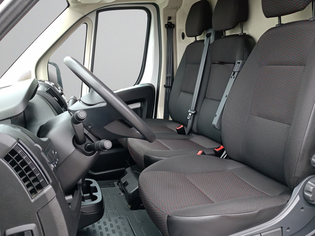 Citroen JUMPER FT 35+ L4H3 2.2 BlueHDI 140 BVM6 S&S E6.4 - автомобили, коли, обяви за нови и употребявани 9