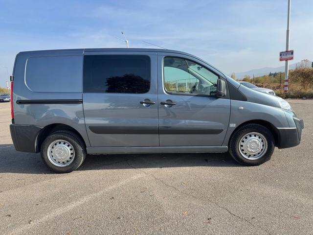 Citroen Jumpy 2.0HDI-2013-EURO5 - автомобили, коли, обяви за нови и употребявани 4