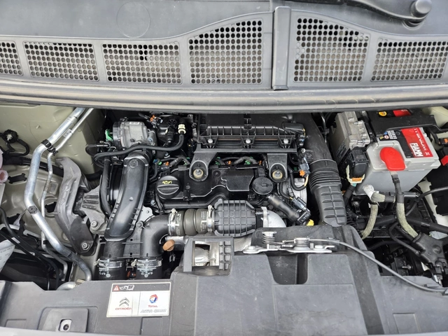 Citroen Jumpy 1.6HDI-116кс= 6ск= BLIND SPOT= CAR PLAY= ПАРКТРОНИ - автомобили, коли, обяви за нови и употребявани 12